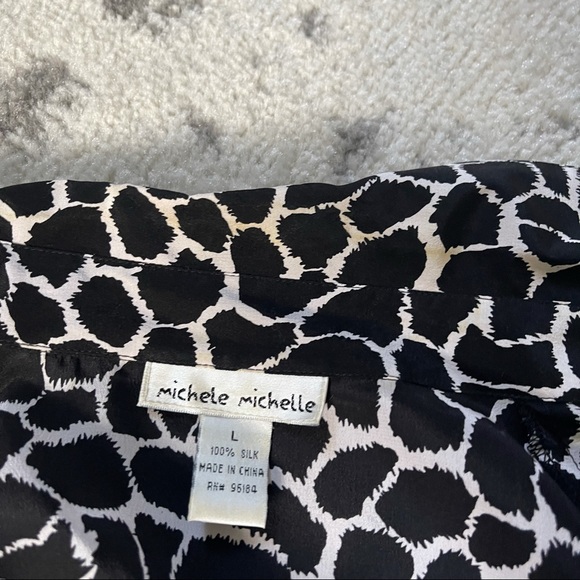 Michelle Michelle vintage silk giraffe blouse - Picture 7 of 8